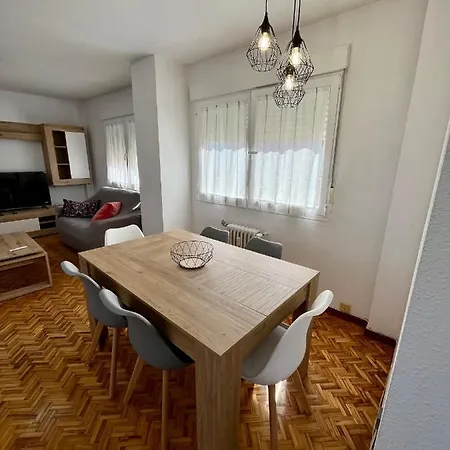 Apartment Duplex De Los Reyes Catolicos Con Parking Incluido *