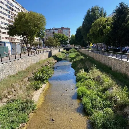 아파트 Atuaire Luminoso Duplex En Reyes Catolicos Parking Incluido Burgo
