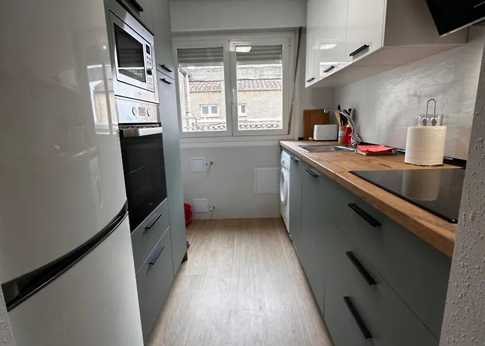 아파트 Atuaire Luminoso Duplex En Reyes Catolicos Parking Incluido